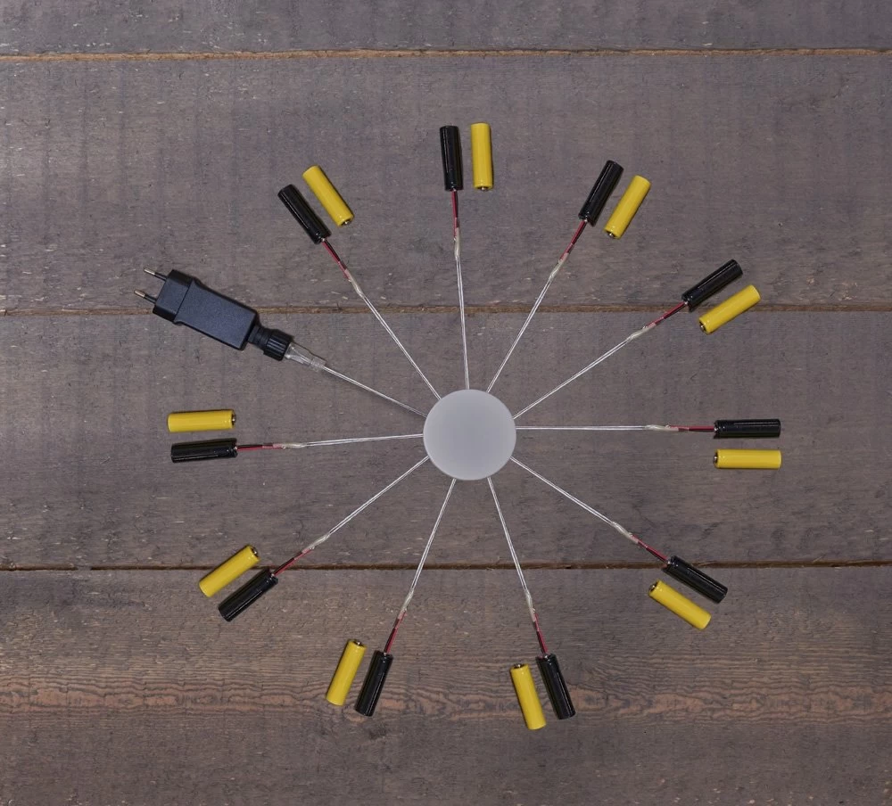 Anna’s Collection 10x 2AA Trafo 3,2 V 4 MTR Aanloopsnoer IP-20 3 Anna’s Collection 10x 2AA Trafo 3,2 V 4 MTR Aanloopsnoer IP-20