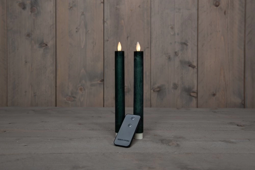 Anna’s Collection 2st. LED Rustiek Wax Diner Kaars Antiek Groen H23 Cm 5 Anna’s Collection 2st. LED Rustiek Wax Diner Kaars Antiek Groen H23 Cm - Afbeelding 3