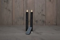 Anna’s Collection 2st. LED Rustiek Wax Diner Kaars Antraciet H23 Cm 7 Anna’s Collection 2st. LED Rustiek Wax Diner Kaars Antraciet H23 Cm -Begin vandaag nog met het creëren van uw ideale thuis! anna s collection 2st led rustiek wax diner kaars antraciet 1000x668 6321dde711e1b l