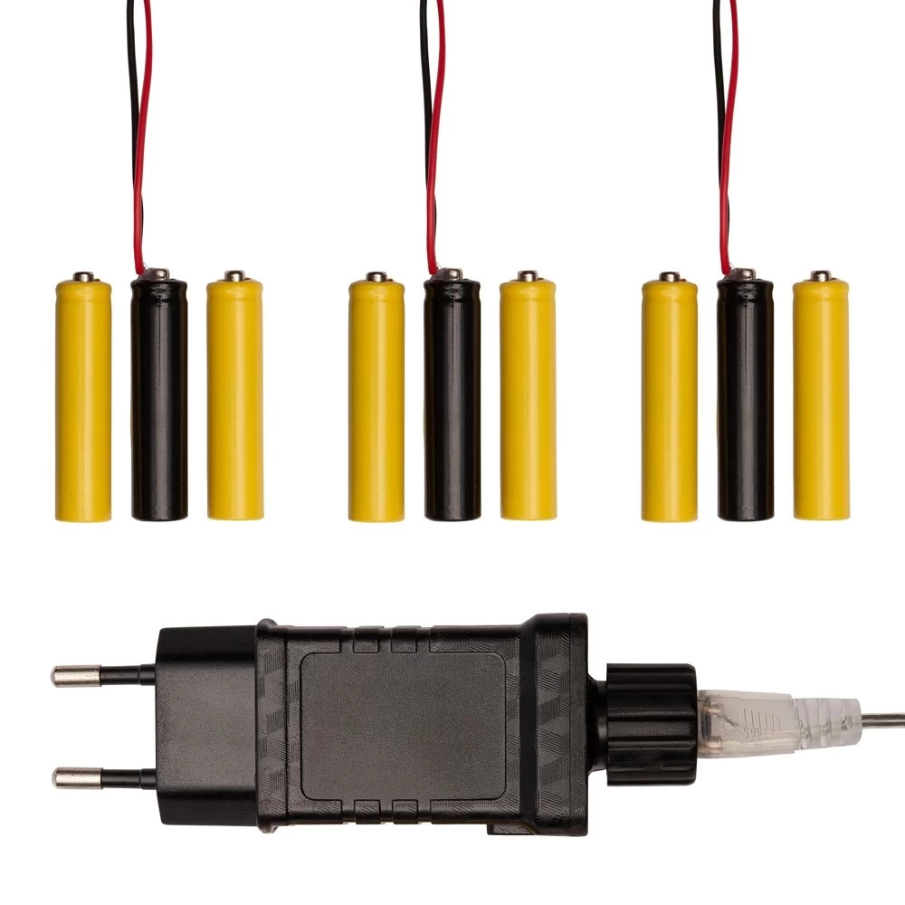 Anna’s Collection 3x 3AAA Trafo 4,5 V 4 MTR Aanloopsnoer IP-20 3 Anna’s Collection 3x 3AAA Trafo 4,5 V 4 MTR Aanloopsnoer IP-20