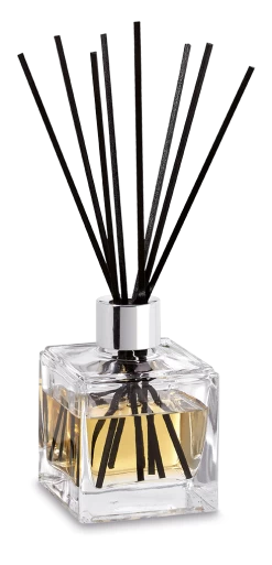 Maison Berger Paris Parfumverspreider Met Sticks Cube 125ml - Etoile D'Orient 5 Maison Berger Paris Parfumverspreider Met Sticks Cube 125ml - Etoile D'Orient -Begin vandaag nog met het creƫren van uw ideale thuis! maison berger paris parfumverspreider cube etoile d orient 491x1020 61a9e24ad4222 l